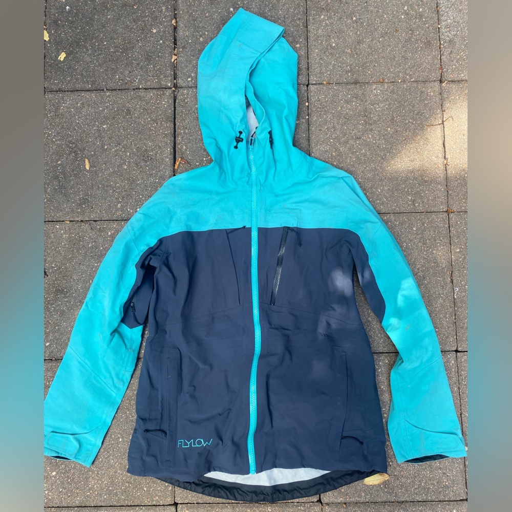 Flylow Domino Jacket size Medium. Blue/Navy